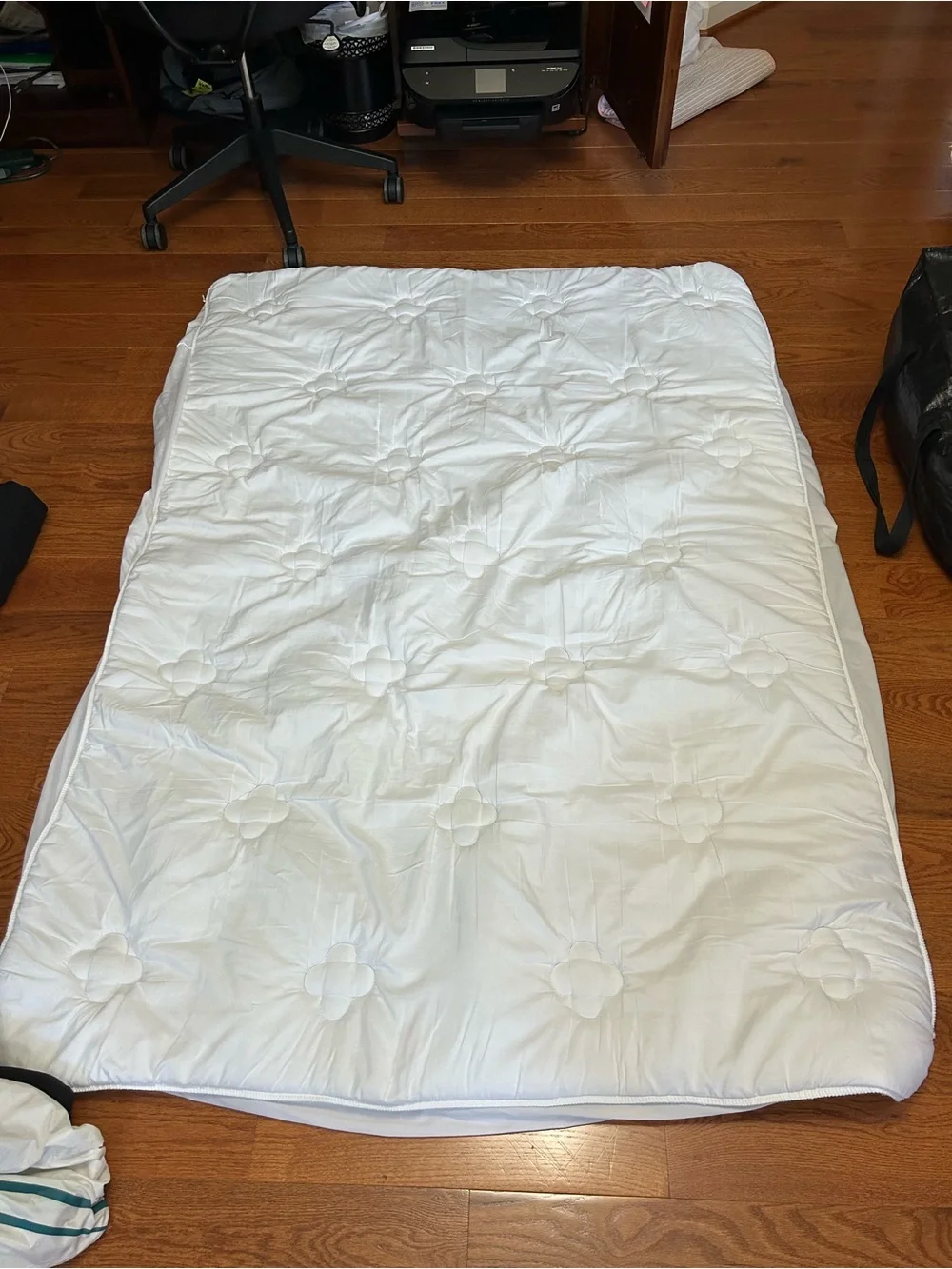 White Quilted Mattress Topper Pad - Plush Comfort